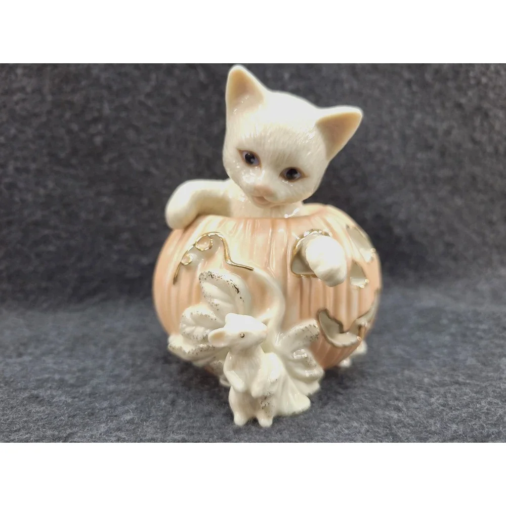 VTG Lenox Kittys Halloween Surprise Cat in Pumpkin w mouse 24 K gold trim 2000